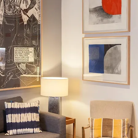 Flh Chiado Stylish Flat *