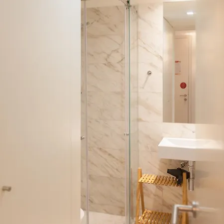 Flh Chiado Stylish Flat דירה